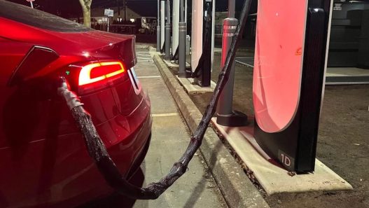 Tesla cable theft prevention - plare.