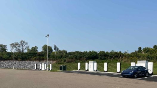 Tesla supercharger Elmira NY - plare.