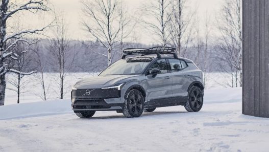 Volvo EX30 Cross Country - plare.