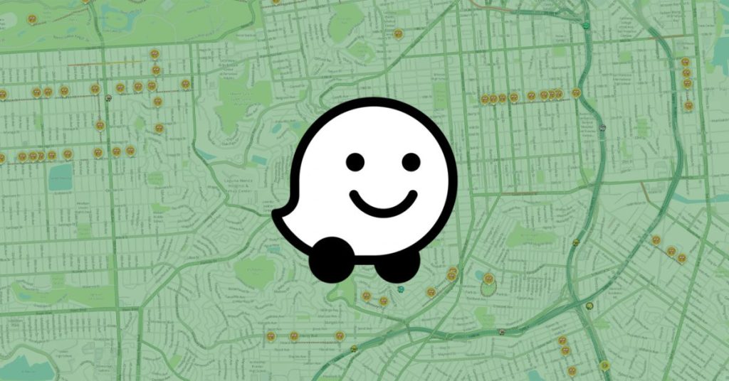 Waze intègre ses cartes au tableau de bord de votre voiture pour une navigation optimisée Waze intègre ses cartes au tableau de bord de votre voiture pour une navigation optimisée