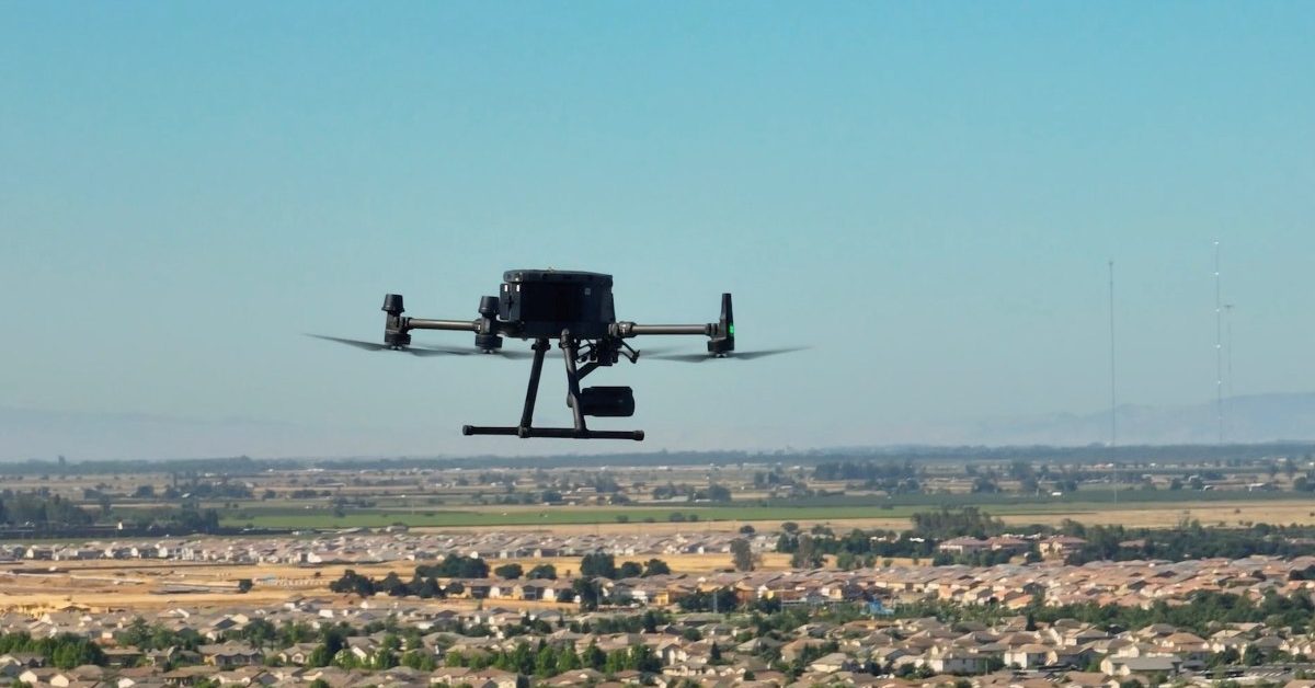 california cop drones 400 feet flock aerodrome - plare.