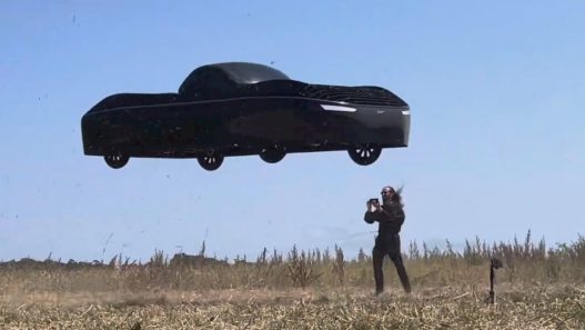 electric flying car flight - plare.