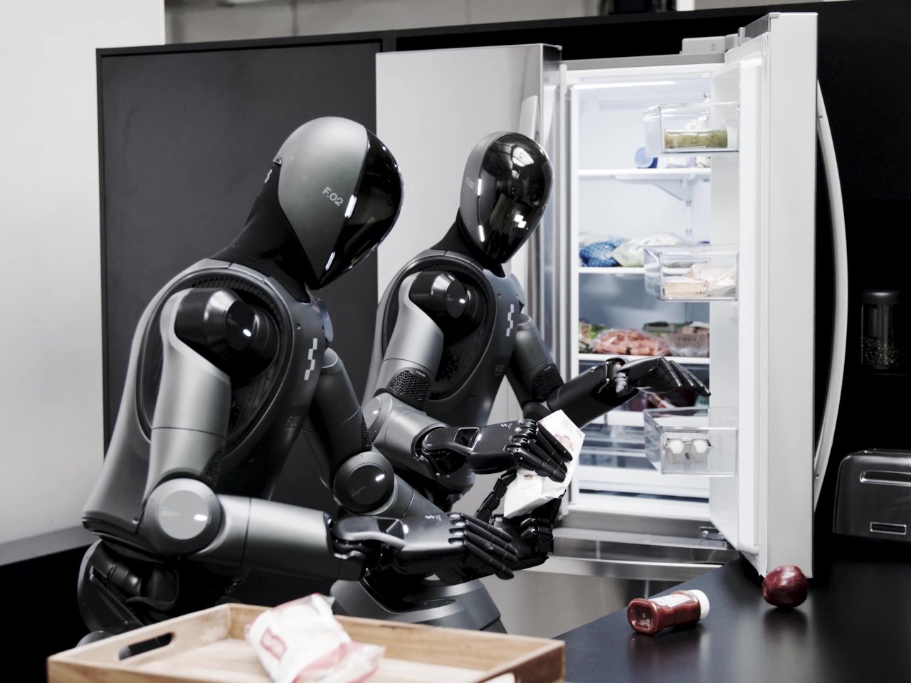 figure helix ai robot groceries 02 - plare.