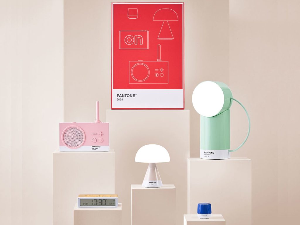 Transformez votre intérieur avec la collection Lexon x Pantone : des gadgets colorés qui égayent votre maison !
