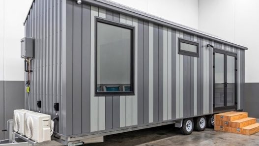 pinnacle tiny home yanko design 01 - plare.