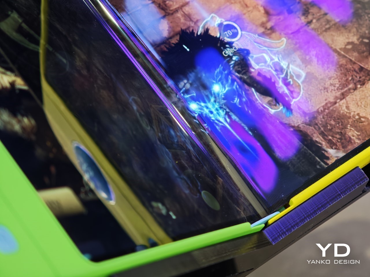 1741195562 376 Incroyable Revolution Samsung Leve le Voile sur la Premiere - plare.