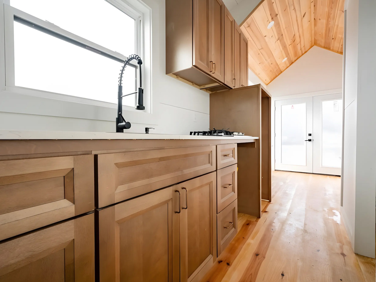 1741301174 822 Decouvrez cette Tiny House de 25 pieds Le Confort - plare.