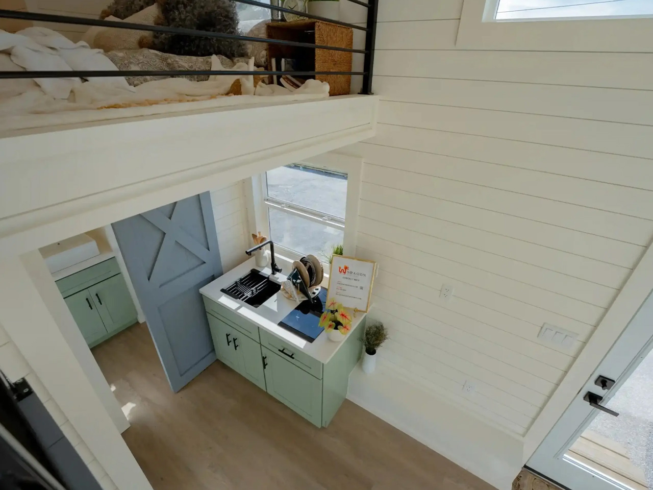 1741480365 144 Decouvrez cette Tiny House Ultra Compacte Une Experience de - plare.