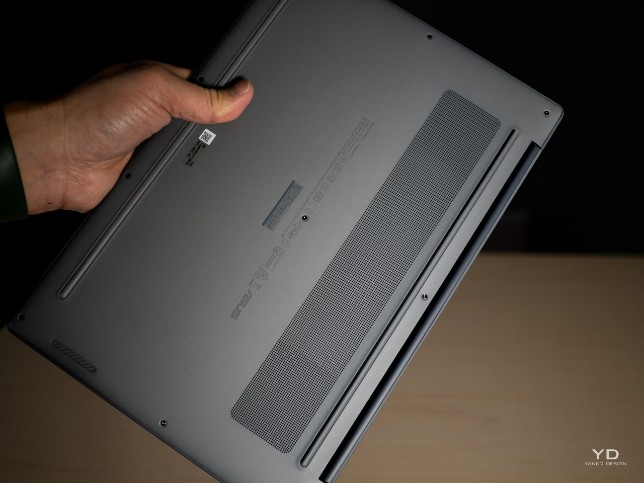 1742423738 346 ASUS Zenbook A14 Le Portable Ultra Leger Qui Surclasse la - plare.