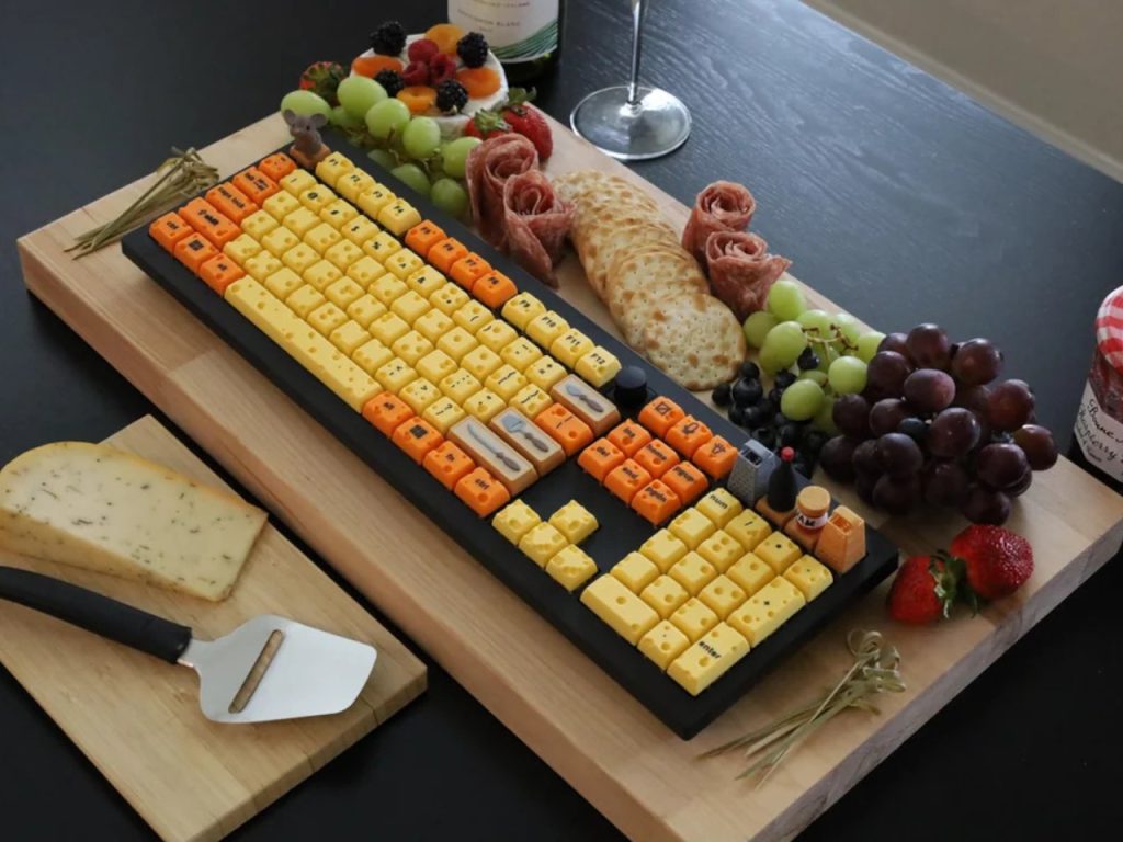 DĂ©couvrez le Clavier Ultra Fromage Qui Fait Craquer Tous les Souris ! đ§đ