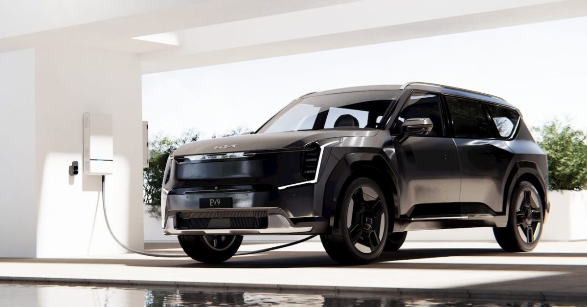 Kia EV9 power home charger - plare.