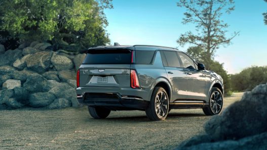 MY26 Cadillac Escalade IQL LUX 1AP 6404 1 - plare.