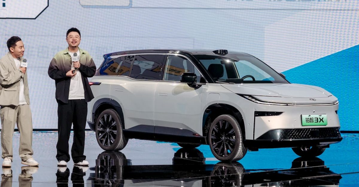 Toyota cheapest EV China - plare.