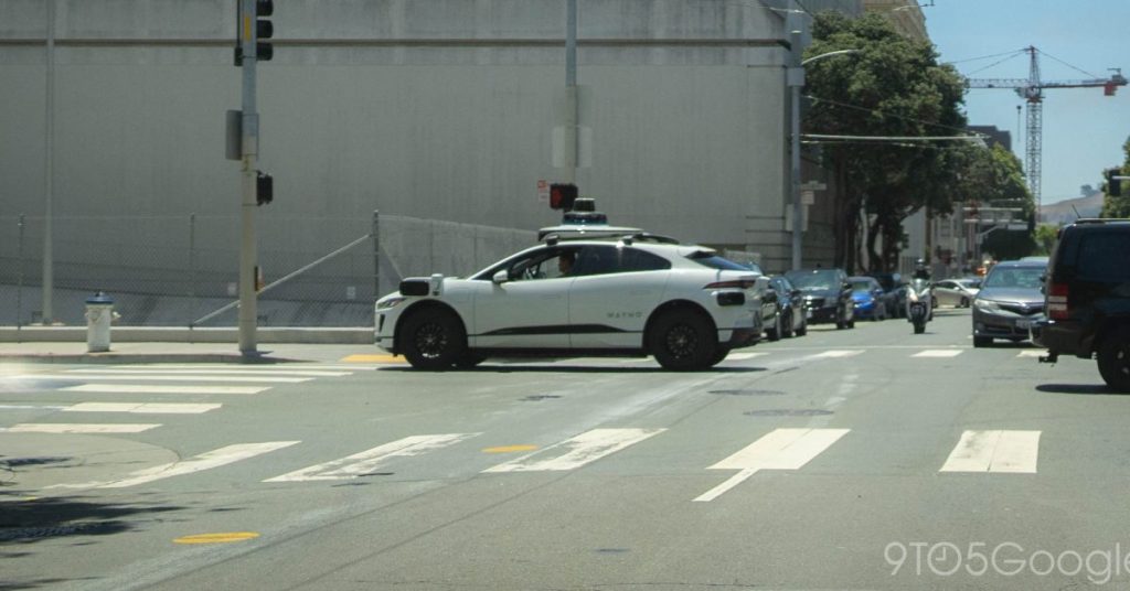 Waymo one déploie ses services innovants de taxi autonome dans la Silicon Valley Waymo one déploie ses services innovants de taxi autonome dans la Silicon Valley