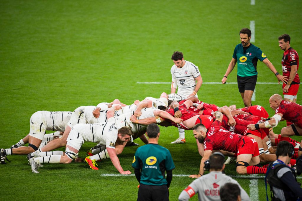 C’est Quoi le Rugby ? Le Sport qui Mêle Force et Élégance que Vous Devez Découvrir