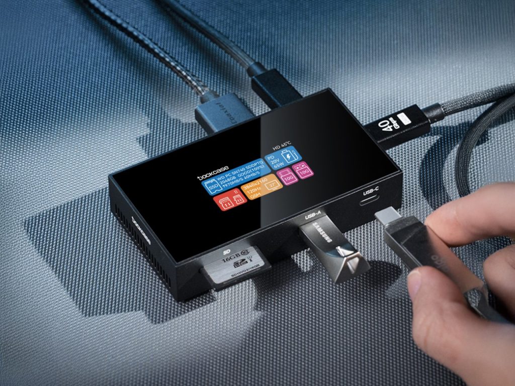 Découvrez le Hub USB-C Révolutionnaire : Écran Tactile, 2 To de Stockage et 100W PD Inclus !