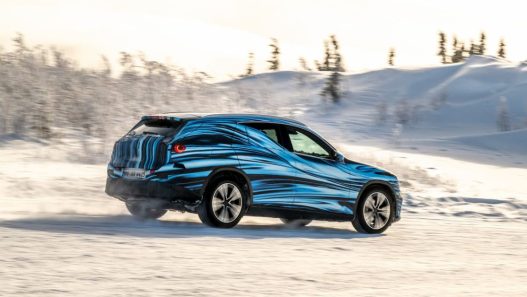 luxury automaker China EV - plare.
