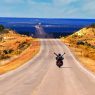 Partez à l’aventure au guidon de votre moto pour un road trip hors du commun !