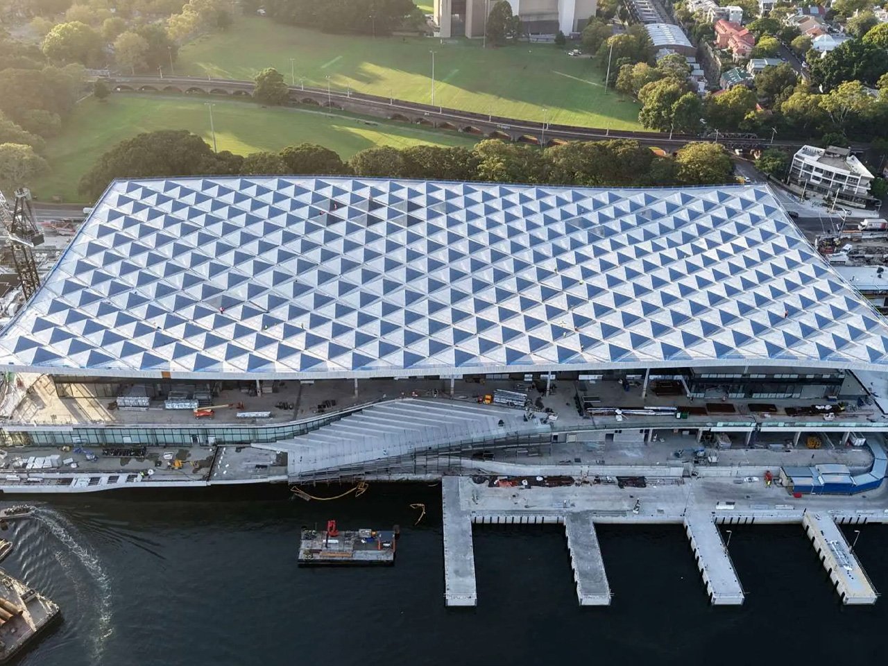 sydney fish market yanko design 01 - plare.