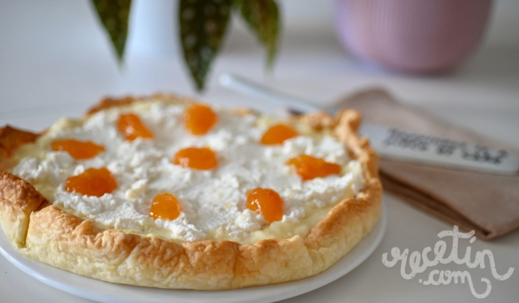 Délices feuilletés : tarte facile au hojaldre, crème pâtissière et ricotta