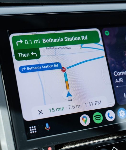 Nouvelle fonctionnalité Android Auto : un bouton de sortie ajouté pour plus de confort en voiture