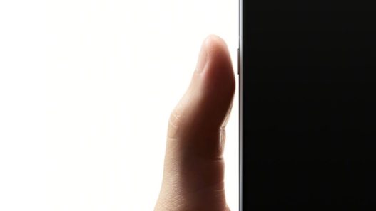 OnePlus 13T remplace l'alert slider par un bouton et adopte un écran plat performant