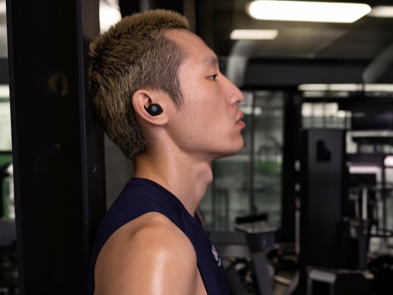 MOMENTUM True Wireless 4