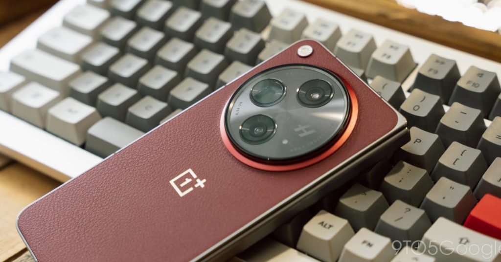 Tarifs douaniers américains : smartphones et technologies clés exemptés, pour l’instant Tarifs douaniers américains : smartphones et technologies clés exemptés, pour l’instant