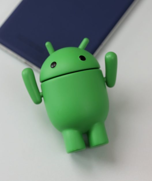 Android améliore la gestion de la batterie grâce aux métriques de verrouillage d'applications