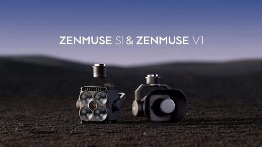 DJI enrichit sa gamme de drones avec un projecteur puissant et un haut-parleur innovant