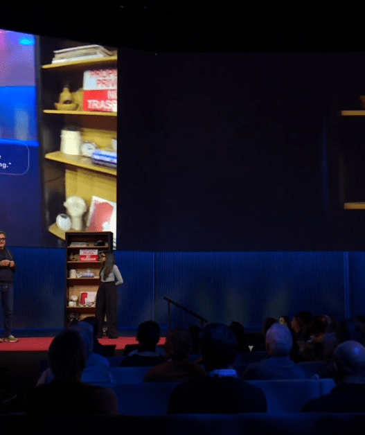 Google dévoile Android XR sur des lunettes intelligentes lors de sa première démonstration en direct