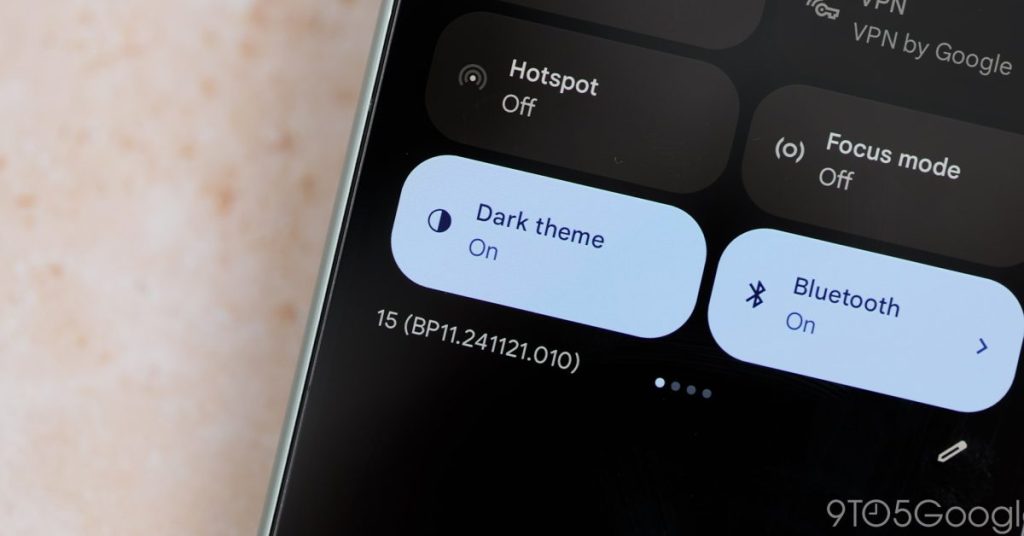 Mise à jour du Google Pixel : le mode sombre automatique rencontre des problèmes inattendus