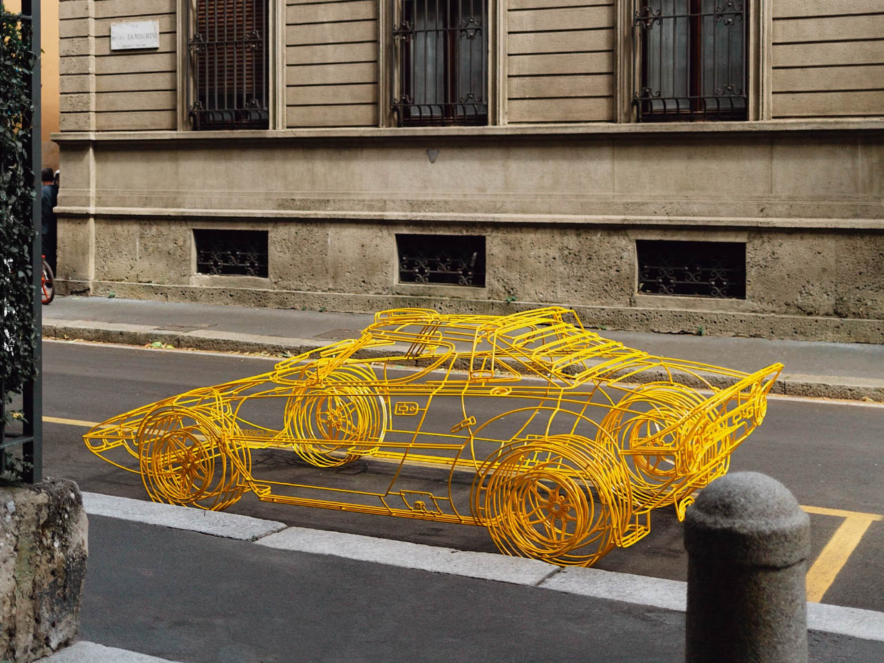 Sculpture de la Lancia Stratos HF par Benedict Radcliffe