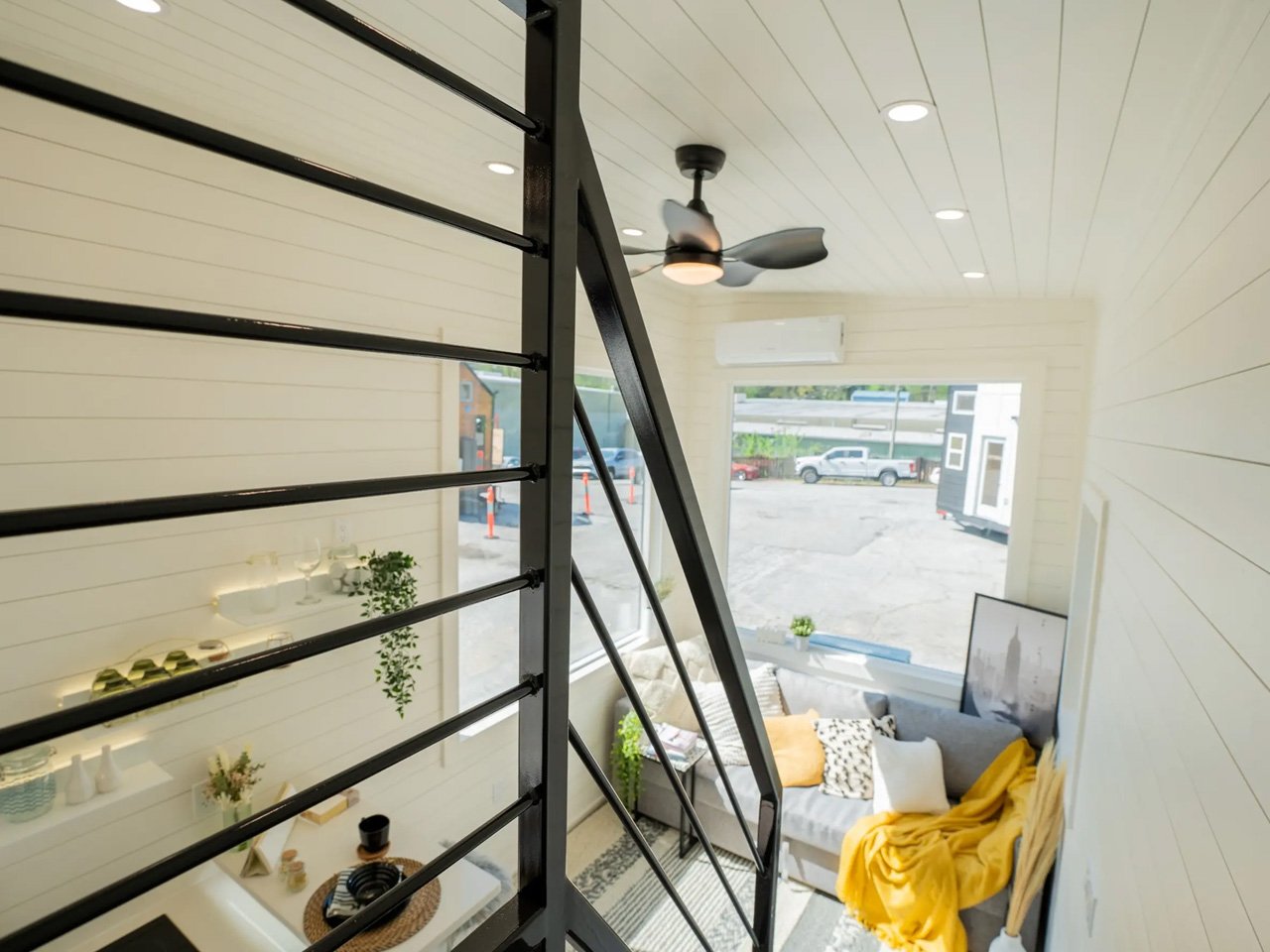 1745451283 441 Decouvrez cette Tiny House Le Luxe Abordable et le - plare.