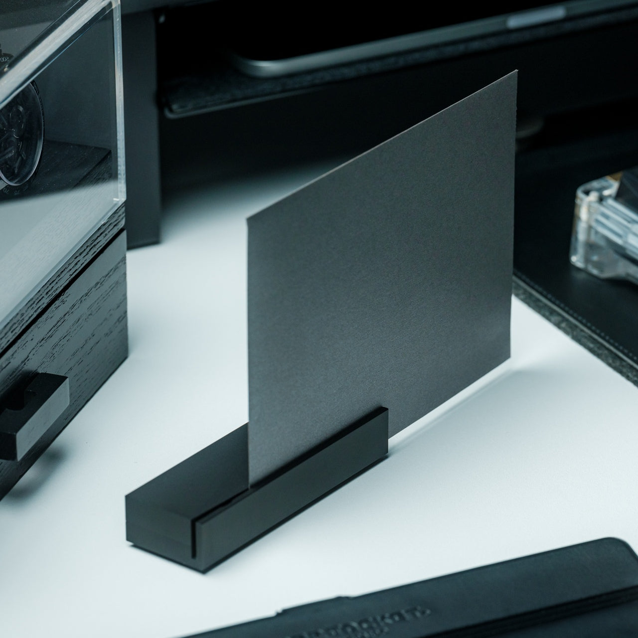 1745668756 973 10 Astuces Indispensables Les Meilleurs Accessoires de Papeterie Compacte - plare.