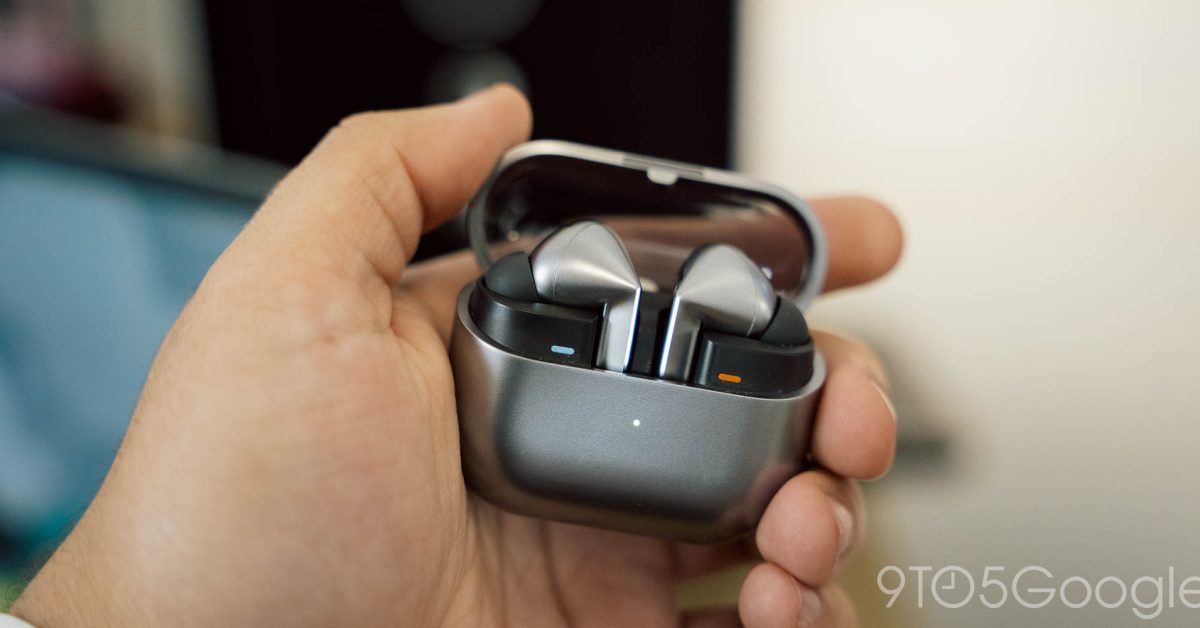 Les Galaxy Buds 3 Pro et Pixel Buds Pro 2 bénéficient de réductions significatives

Les Galaxy Buds 3 Pro et Pixel Buds Pro 2 sont actuellement proposés à des prix attractifs, offrant une excellente opportunité pour les amateurs de technologie audio.

Les Galaxy Buds 3 Pro, initialement à 229,99 $ (environ 210 €), sont désormais disponibles à 179,99 $ (environ 165 €). Les Pixel Buds Pro 2, initialement à 199,99 $ (environ 185 €), sont proposés à 149,99 $ (environ 140 €).

Ces offres permettent aux consommateurs de profiter de technologies audio avancées à des prix réduits.