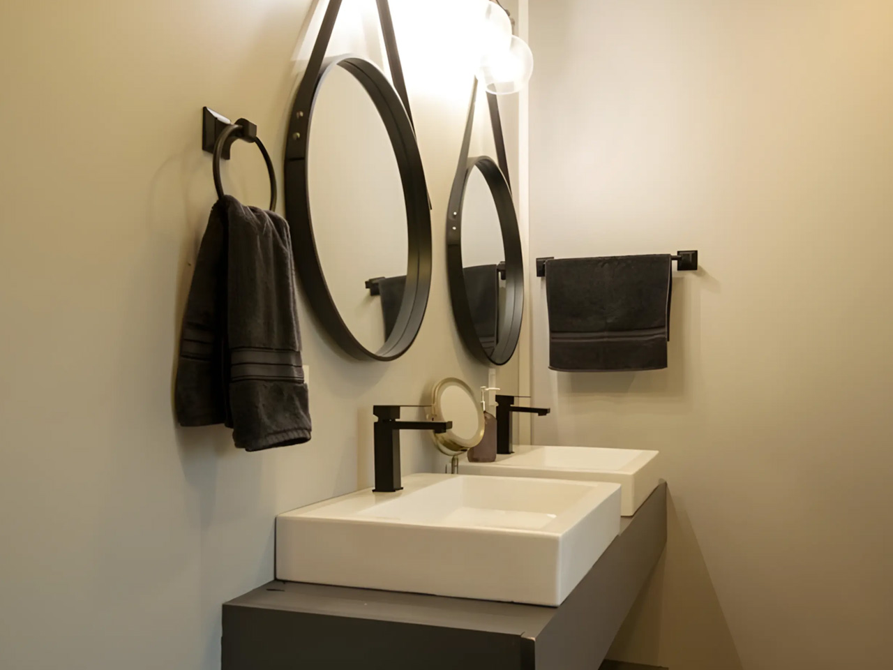 1745969654 612 Decouvrez cette maison tiny unique un spacieux duplex en - plare.