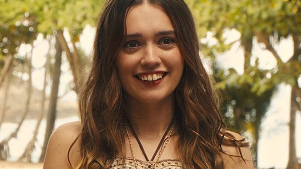 The White Lotus: Aimee Lou Wood inizialmente respinta da HBO perchè definita "troppo brutta per i suoi denti"