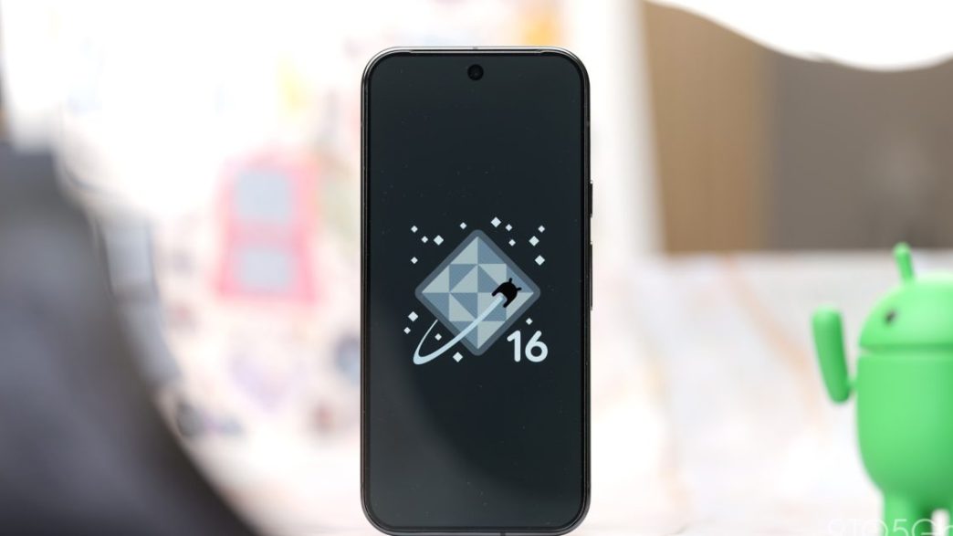 Android 16 Beta 4 : un bug affecte la fonction de pression longue pour les raccourcis de l'écran de verrouillage