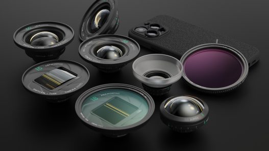 CINEMA Series Worlds 1st Cinema Grade Mobile Lens System 08 - plare.