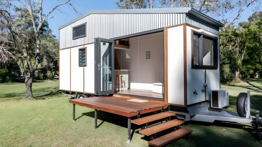 Decouvrez Comment Cette Maison Compacte Joue Avec lEspace pour - plare.