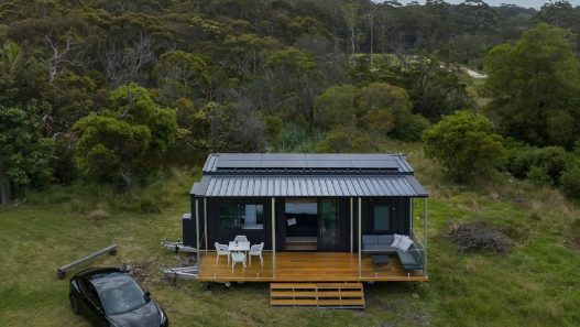 Decouvrez ce Mini Retrait Ecologique de 30 Pieds LEvasion Off Grid - plare.