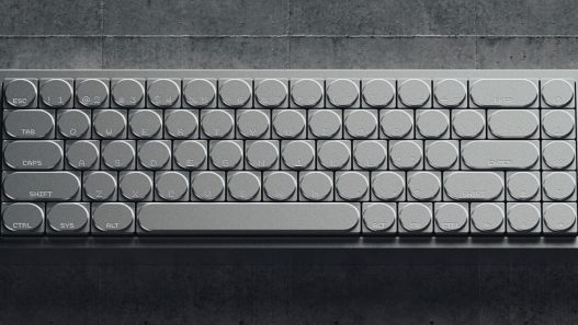 Decouvrez le Clavier en Aluminium Quand le Brutalisme Rencontre - plare.