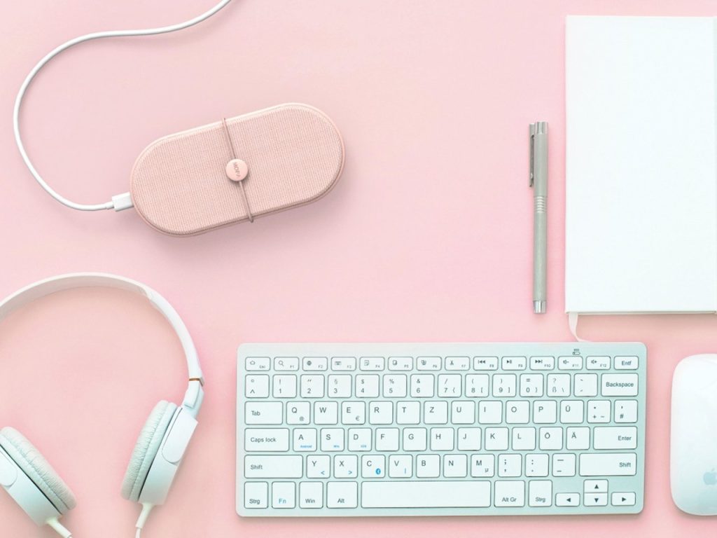 Découvrez le Kit de Charge Révolutionnaire : Alliez Design, Utilité et Confort comme Jamais !