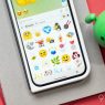 Gboard sur Pixel : Explorez la fonction Emoji Kitchen pour personnaliser vos messages.