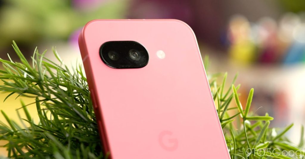 Google révèle des designs intrigants pour l'appareil photo du Pixel 9a : innovations et tendances à suivre