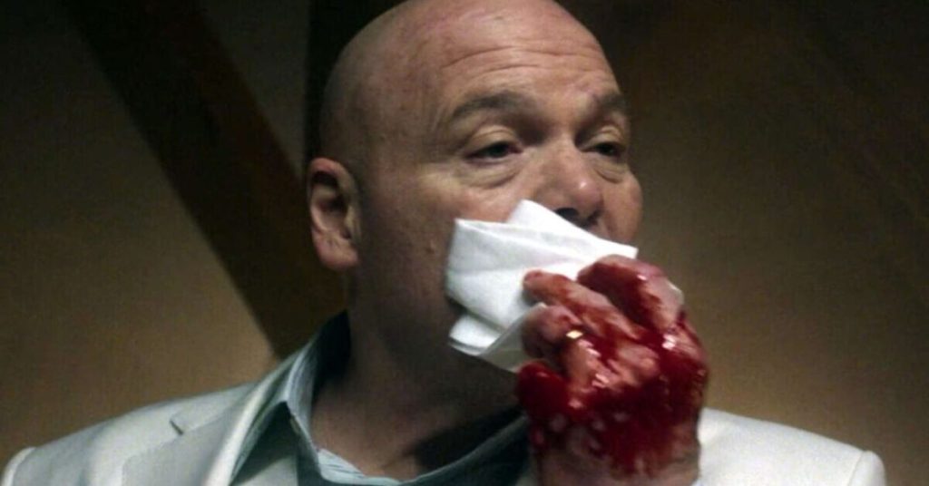 Il finale di Daredevil: Rinascita presenta una delle morti più raccapriccianti della Marvel: lo spiega Vincent D'Onofrio