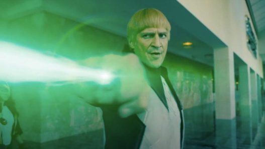 Lanterns: Nathan Fillion riprenderà il ruolo di Guy Gardner nella serie tv