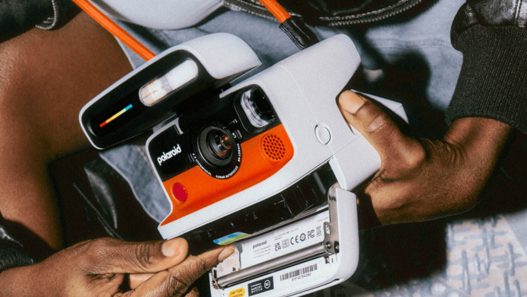 Polaroid Flip Instant Camera 10 - plare.