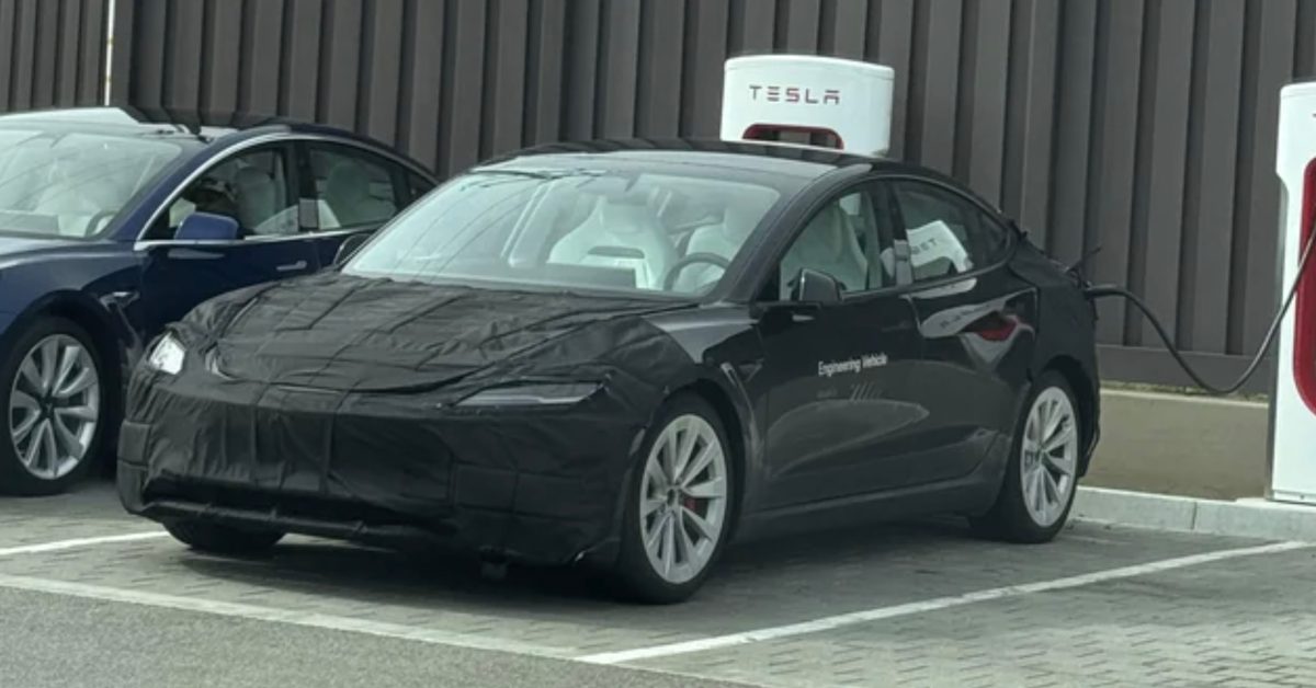 Tesla Model 3 Performance refresh new seats - plare.